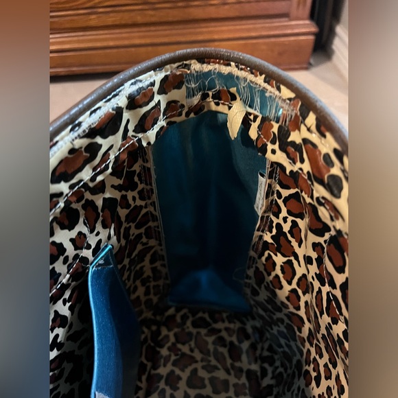 Consuela Tote - Picture 6 of 10